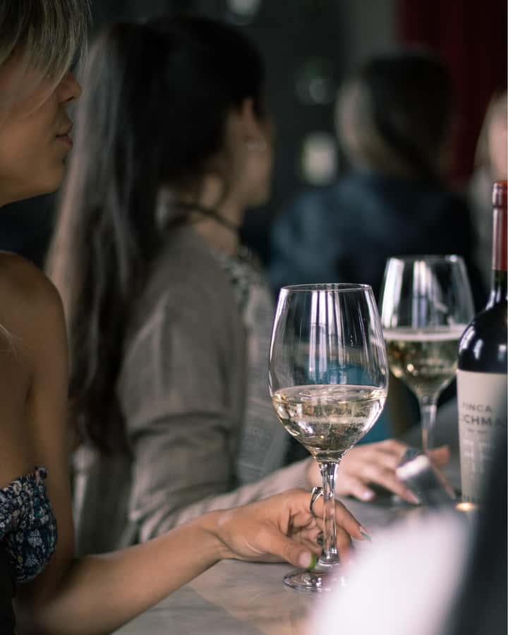 Bar Safari: 4 Best Mendoza’s Bars in 1 night. + Full Dinner - Whisky and Mendoza flavors at Garnish Bar