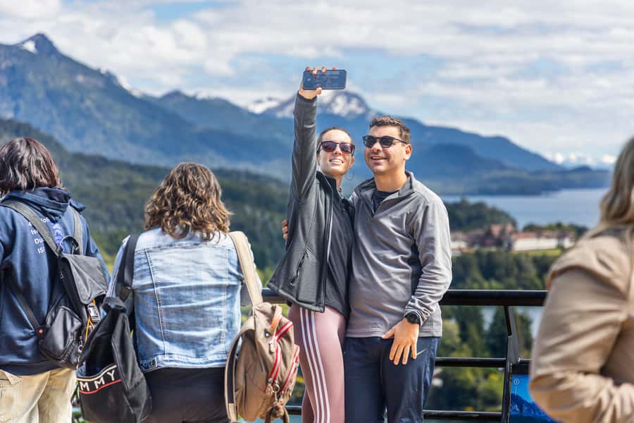 Bariloche: Circuito Chico, iconic postcards of Bariloche in a single tour - The $45 price and what it covers