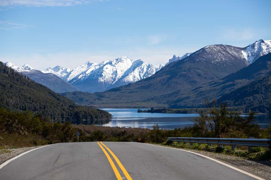 Bariloche: Full-Day El Bolsón and Puelo Lake Tour - Key points to know before you book