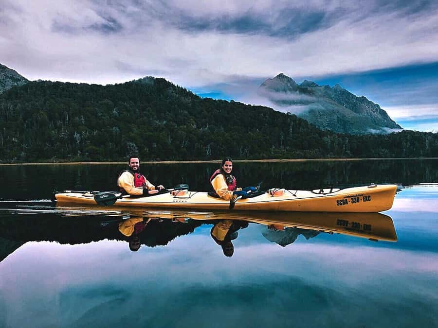 Bariloche: Half Day Kayak to Nahuel Huapi or Moreno Lakes - Who should book this kayaking trip?