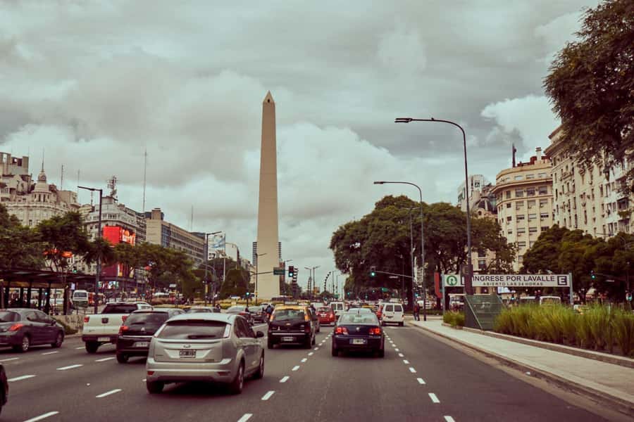 Bueno Aires: City Tour Classic with Optional Boat Ride - From grand avenues to old-world Recoleta
