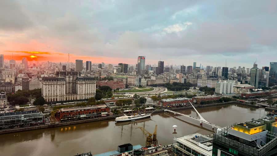 Buenos Aires After Dark: A City Lights & Sunset Experience - The bar stop is personal, but drinks cost extra