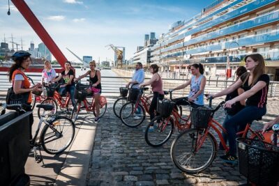 Buenos Aires Bike Tour: North Districts, Recoleta and Palermo