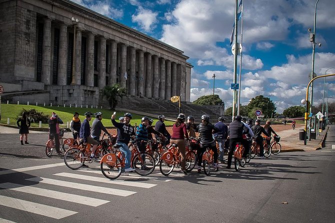 Buenos Aires Bike Tour: North Districts, Recoleta and Palermo - How much riding and traffic should you expect?
