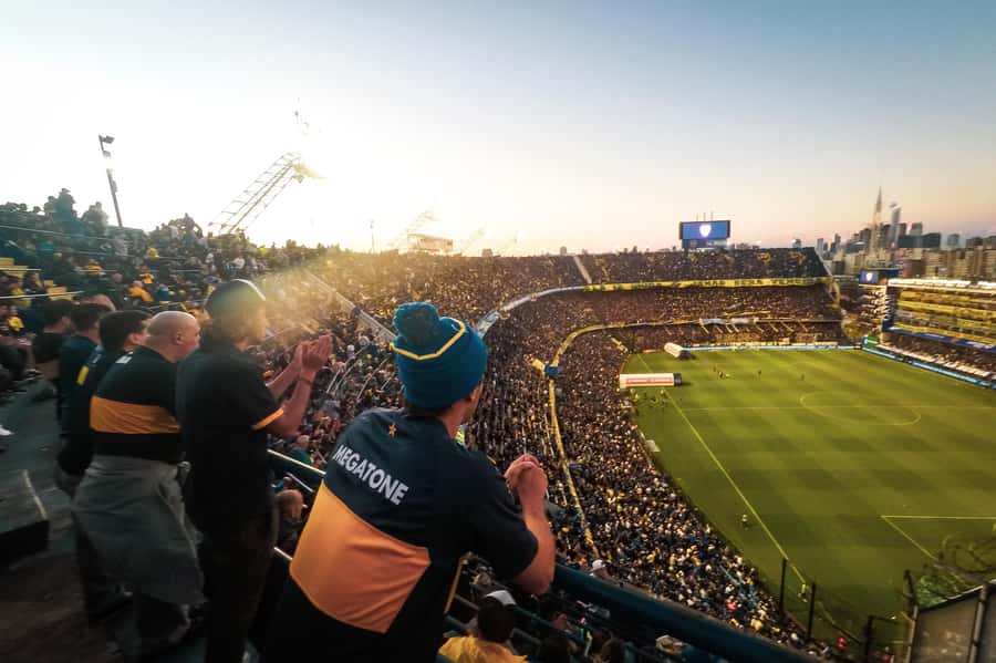 Buenos Aires: Boca Juniors Game with Transport & Local Guide - Why La Bombonera changes the whole evening