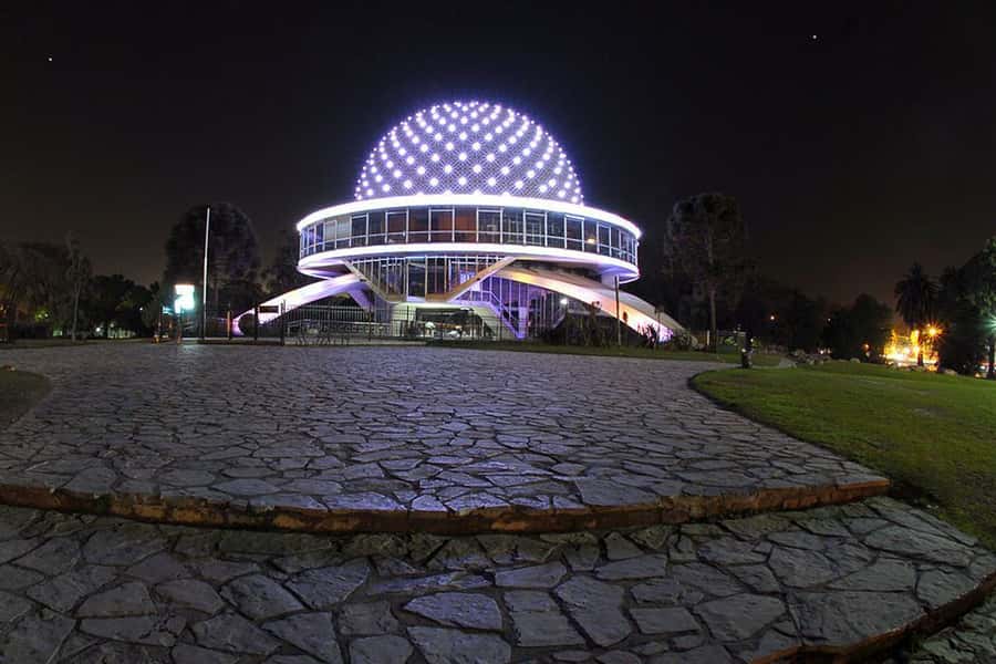 Buenos Aires by Night: Small Group City Tour - Plaza de Mayo and the illuminated city center