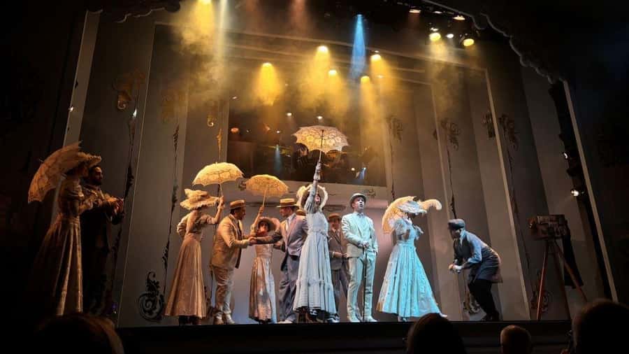 Buenos Aires: Cafe Los Angelitos Tango Show, Optional Dinner - Argentine flavors before the curtain rises