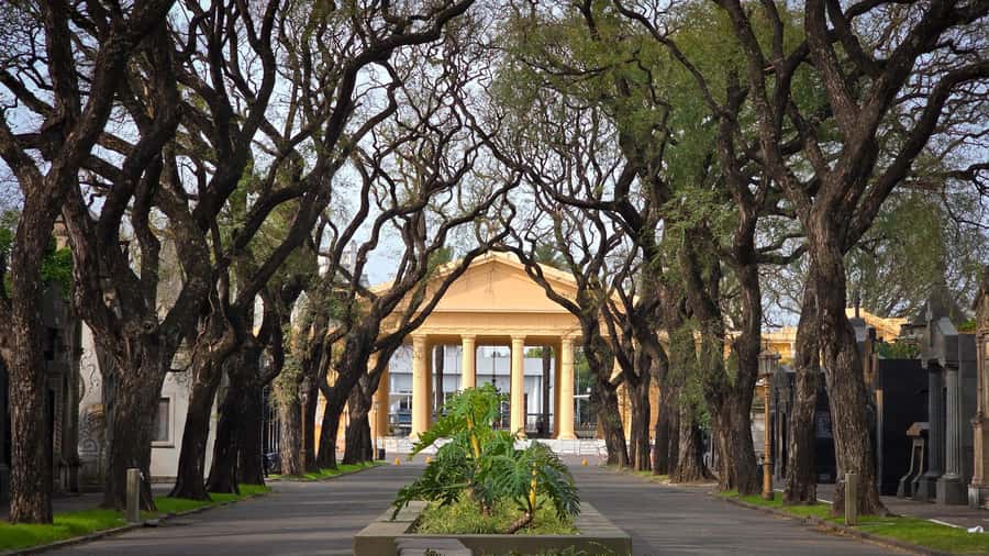 Buenos Aires: Chacarita, The Largest Cemetery In Argentina - Is 20 Dollars a Fair Price?
