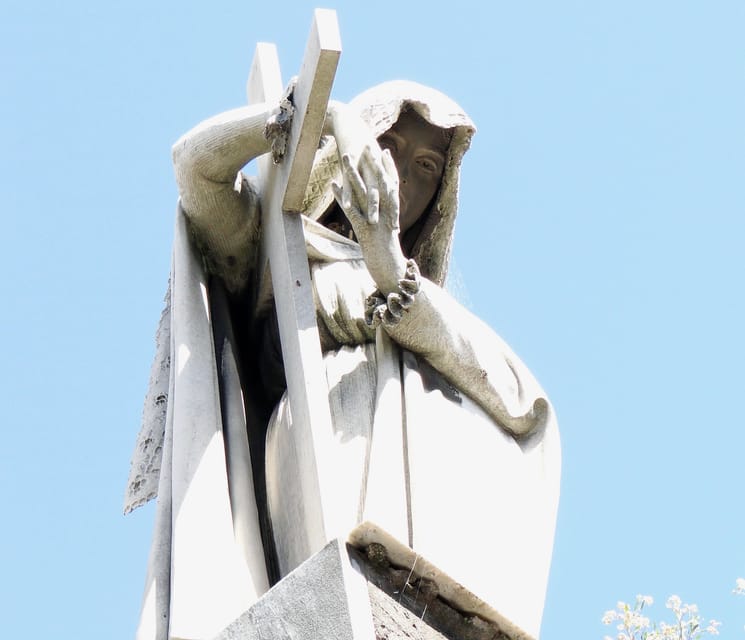 Buenos Aires: City Highlights Guided Tour with Transfer - What the $38 price really buys you