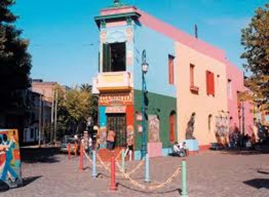 Buenos Aires City Tour with Luxury Lunch - The Obelisk and the city center