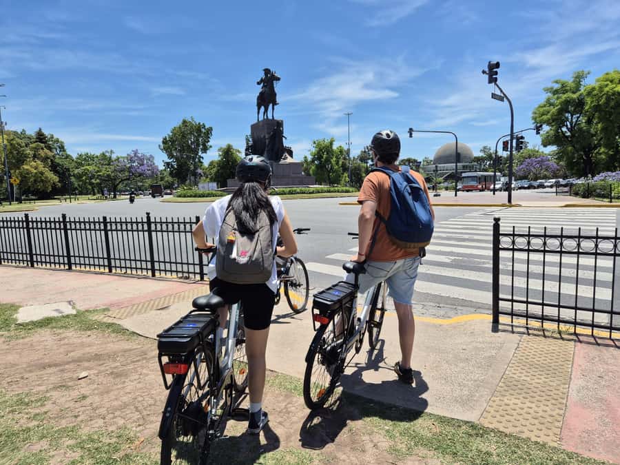 Buenos Aires: E-Bike Tour in the North Circuit of Buenos Aires - Why this 210-minute ride works well in Buenos Aires