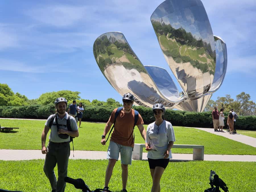 Buenos Aires: E-Bike Tour in the North Circuit of Buenos Aires - Starting at the Hilton and entering Puerto Madero