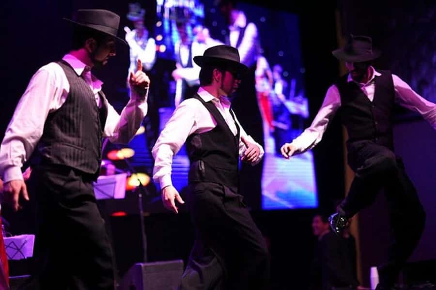 Buenos Aires: El Viejo Almacen Tango Show & optional Dinner - Who will enjoy this evening most?