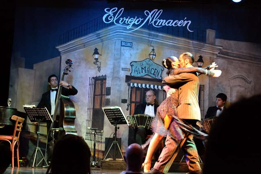 Buenos Aires: El Viejo Almacen Tango Show & optional Dinner - Arriving in San Telmo