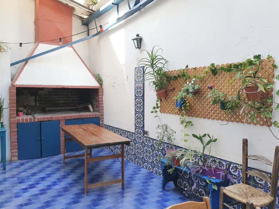 Buenos Aires: Group tango class with mate and snacks - What to Know Before You Ring the Bell