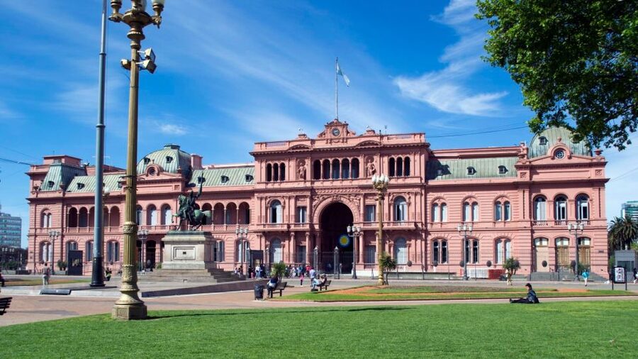 Buenos Aires: Half-Day Sightseeing Tour with 2 Stops - San Telmo, where the city feels older and more intimate