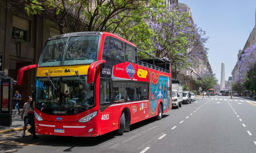 Buenos Aires: Hop-On Hop-Off Bus and Football Museums - What the audio guide adds, and what it cannot do