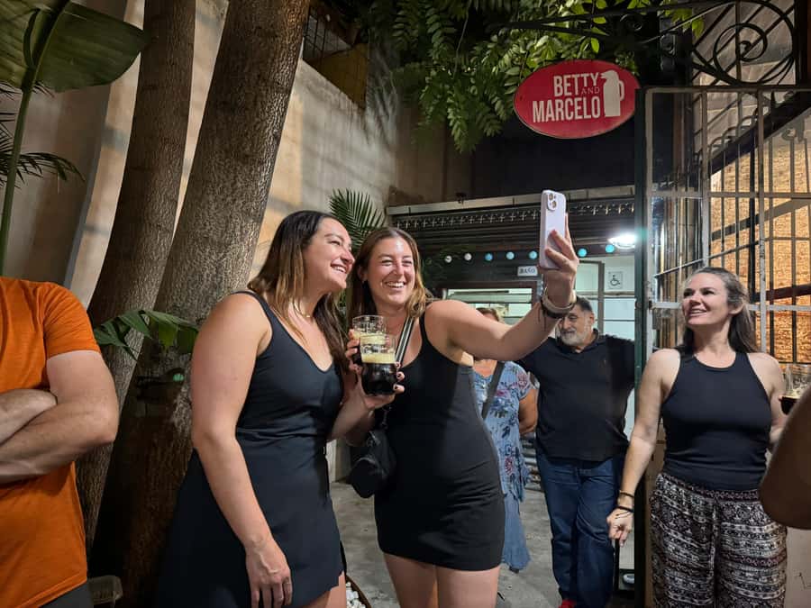Buenos Aires: Join a Local Family for an Argentine Barbecue - A relaxed table with people from around the world