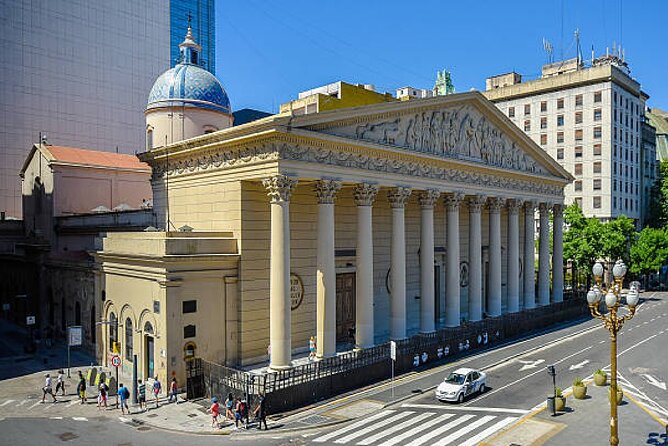 Buenos Aires Private City Tour with Local Guide - Guides, vehicles, and the value of a private group