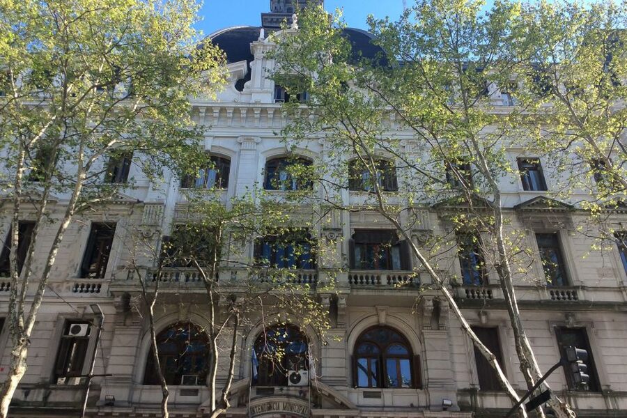Buenos Aires Private Half-Day City Tour - How the private vehicle changes the day