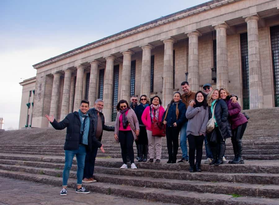 Buenos Aires: Private Recoleta Cemetery Walking Guided Tour - Who should book this Recoleta walk
