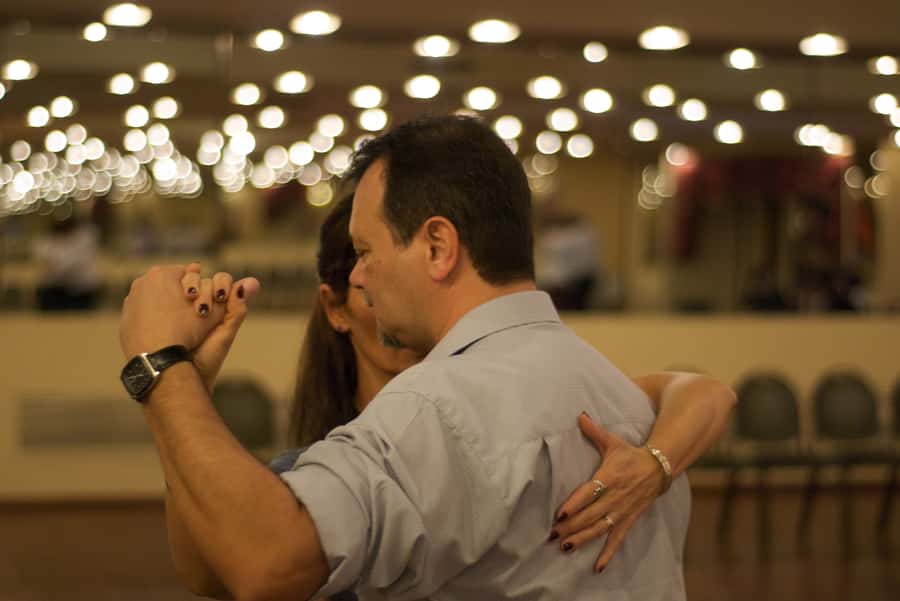 Buenos Aires: Private Tango Lesson - Building the basic step and ocho