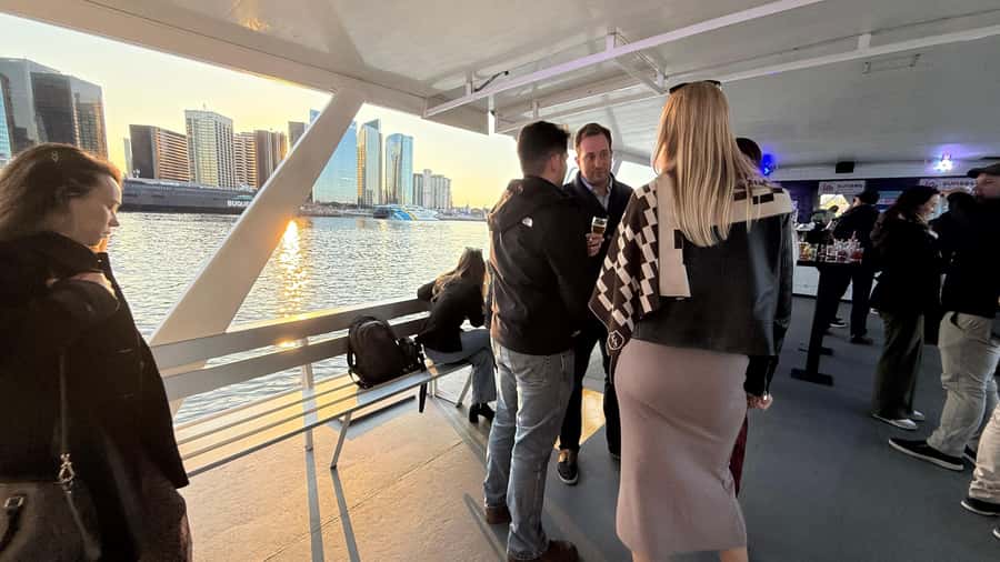 Buenos Aires: Puerto Madero Sunset Cruise with Open Bar - Key points to know before booking