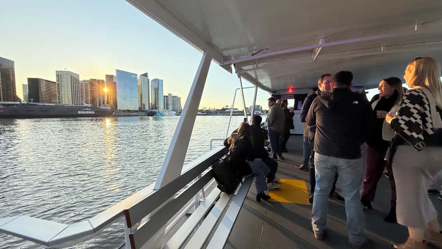 Buenos Aires: Puerto Madero Sunset Cruise with Open Bar - Seating, space, and what to bring