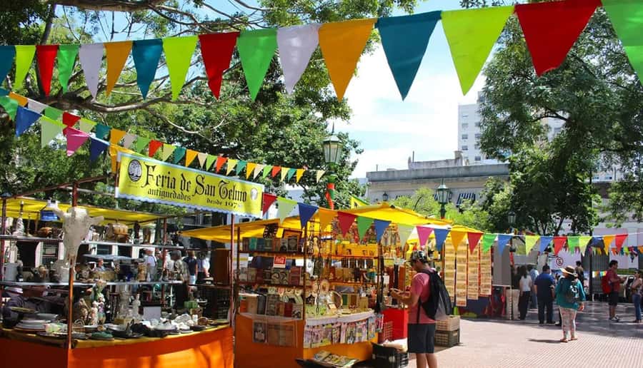 Buenos Aires: San Telmo and Market Guided Walking Tour - Is $13 good value for two hours?