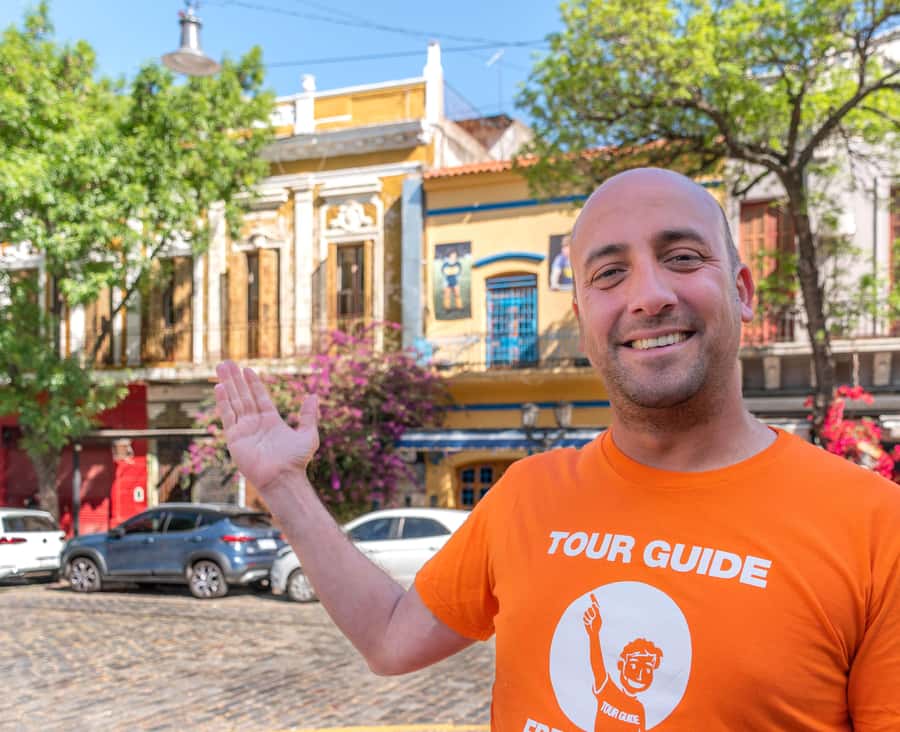 Buenos Aires: San Telmo and Market Guided Walking Tour - Meeting Mafalda and Clemente on the Paseo de la Historieta