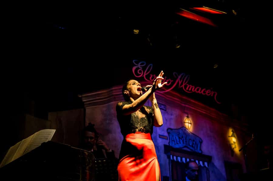 Buenos Aires: Tango - El Viejo Almacén! The first and most traditional show - Choosing dinner or show only