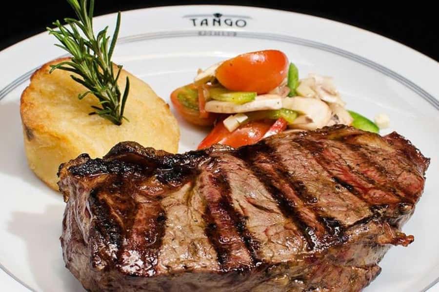 Buenos Aires: Tango Porteño Show Ticket with Dinner Option - Dinner at 8:30 PM, or two empanadas instead