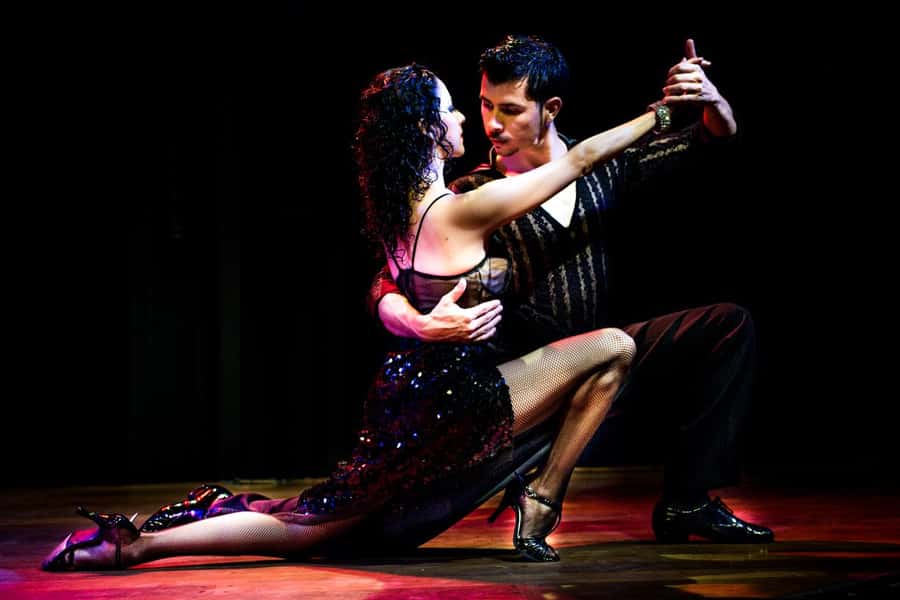 Buenos Aires Tango Show and Dinner in El Querandi - El Querandí, an Old Buenos Aires Bar With a Formal Air
