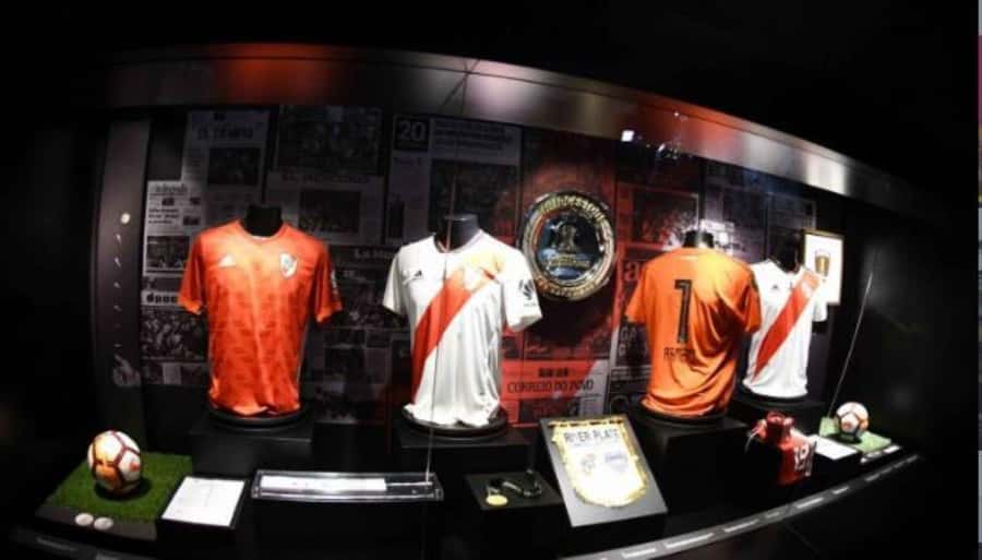 Buenos Aires: Tickets to River Plate Museum - The 360 cinema and the feeling of the supporters
