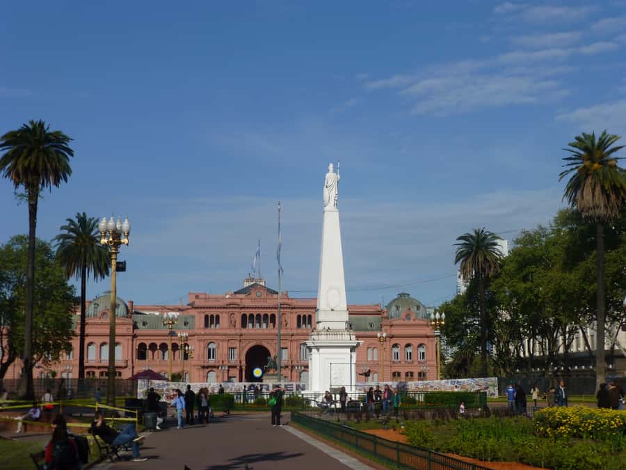 Buenos Aires: Walking City Tour with Colón Theater & Museums - Choosing Colón, MALBA, or both