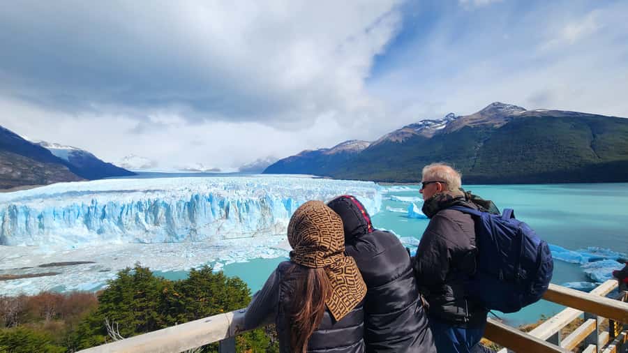 Calafate: Perito Moreno Glacier Guided Full-Day Tour - The drive from El Calafate to Lake Argentino