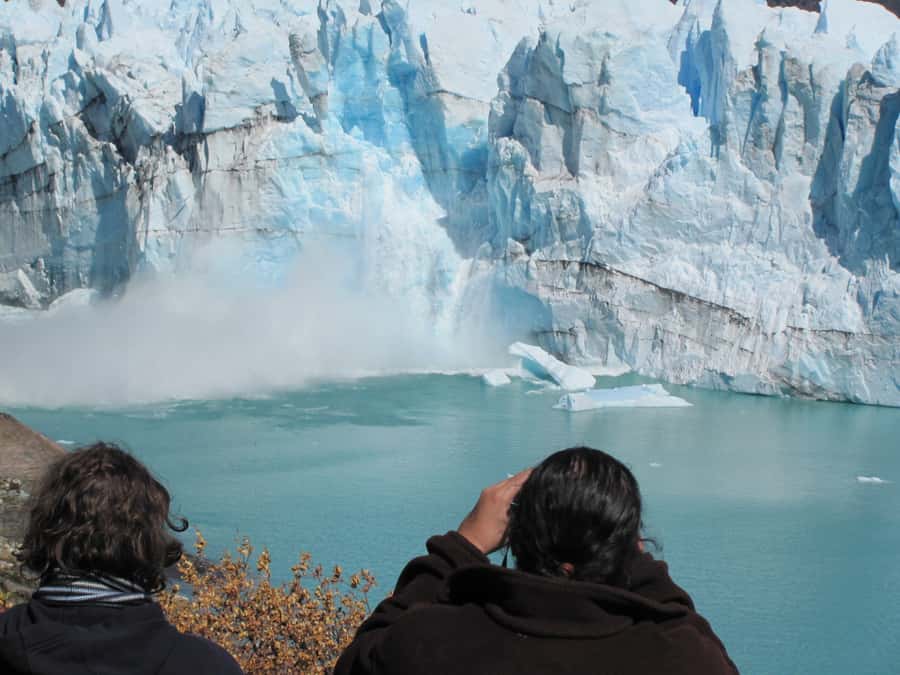 Calafate: Perito Moreno Glacier Guided Full-Day Tour - Who should book this day trip?