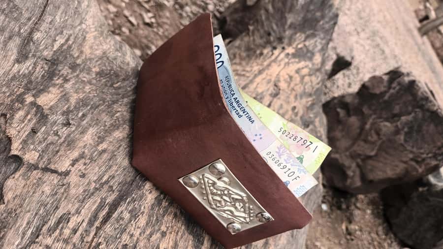 City of Salta: Alpaca and leather handicraft workshop in the open air! - Practical preparation for an outdoor craft session