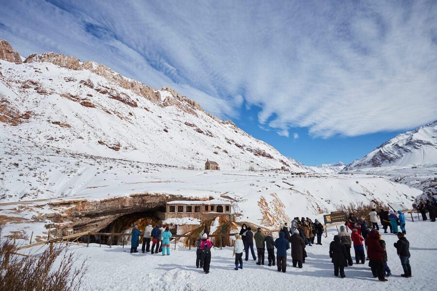 Classic Aconcagua Day Tour - Las Cuevas and the high border country