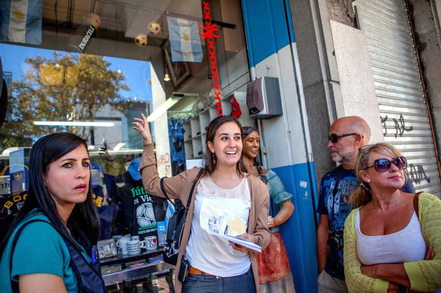Classic City Tour of Buenos Aires: Neighborhoods and Emblems - What the guide adds