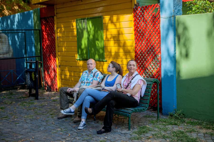 Classic City Tour of Buenos Aires: Neighborhoods and Emblems - Recoleta and Retiro: grand Buenos Aires