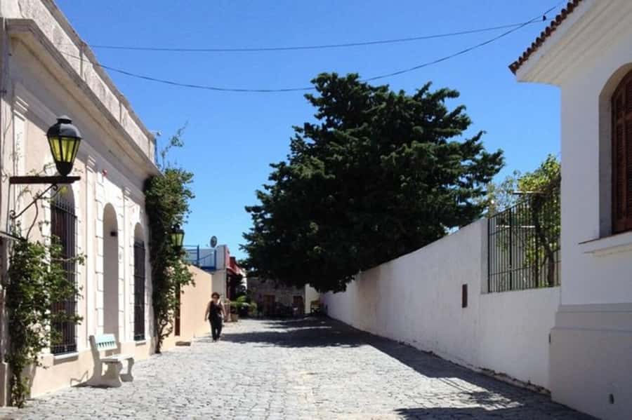 Colonia del Sacramento: Small-Group Day Trip - Why Colonia makes a good day across the river