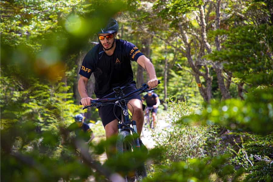 E-BIKE Beagle Viewpoint - Bahía Encerrada, a nature reserve in the city