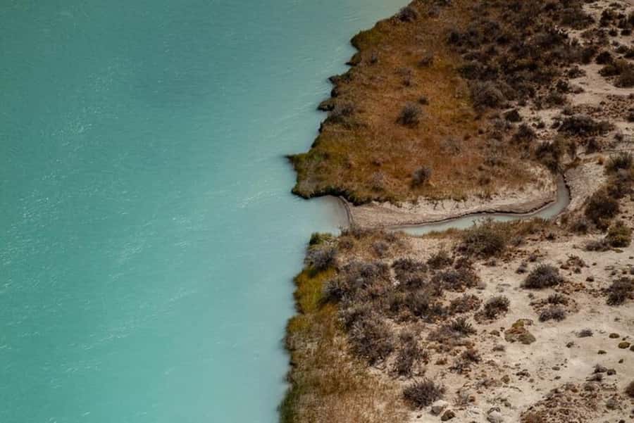 El Calafate: Kayak and Hike La Leona River Tour - The morning pickup from El Calafate