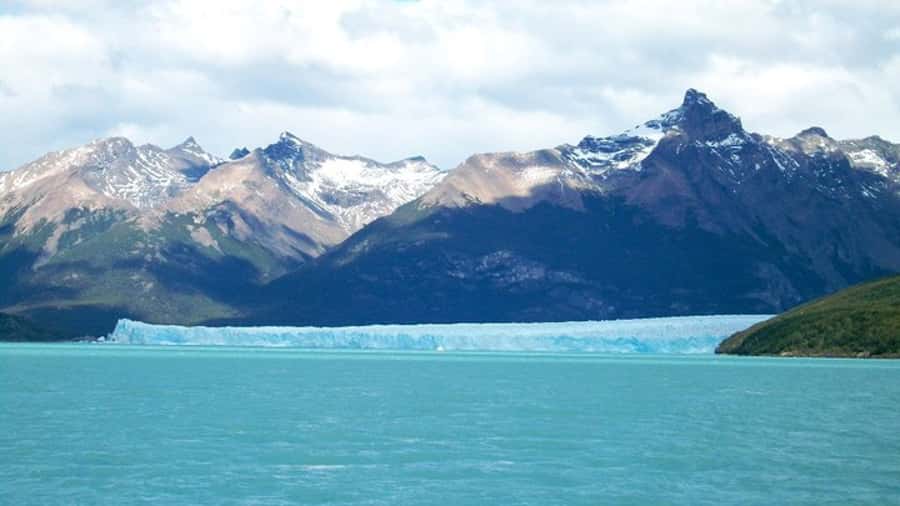 El Calafate: Lake Argentino Upsala Channel Glaciers Cruise - Crossing Lake Argentino and Boca del Diablo