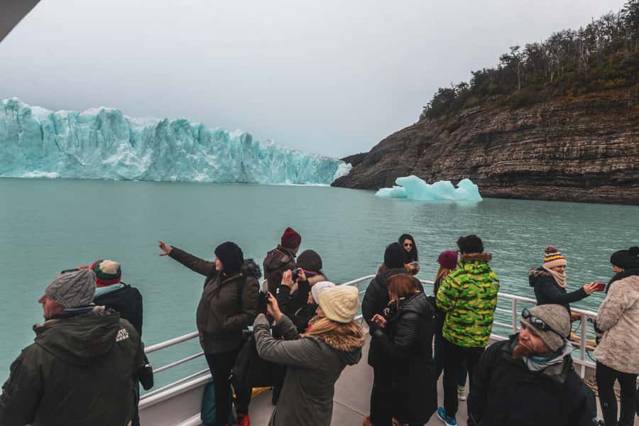 El Calafate: Perito Moreno Glacier & Optional Boat Cruise - Entering Los Glaciares National Park