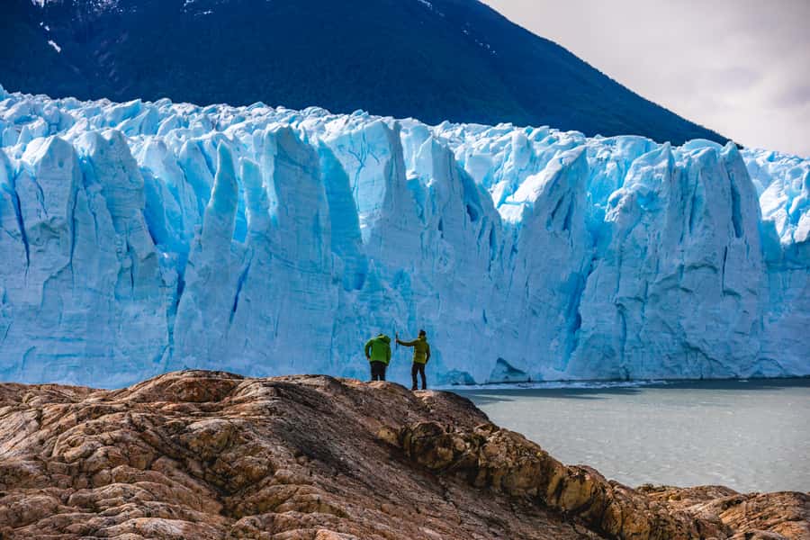 El Calafate: Perito Moreno Glacier Trekking Tour and Cruise - Who should choose this glacier trek?