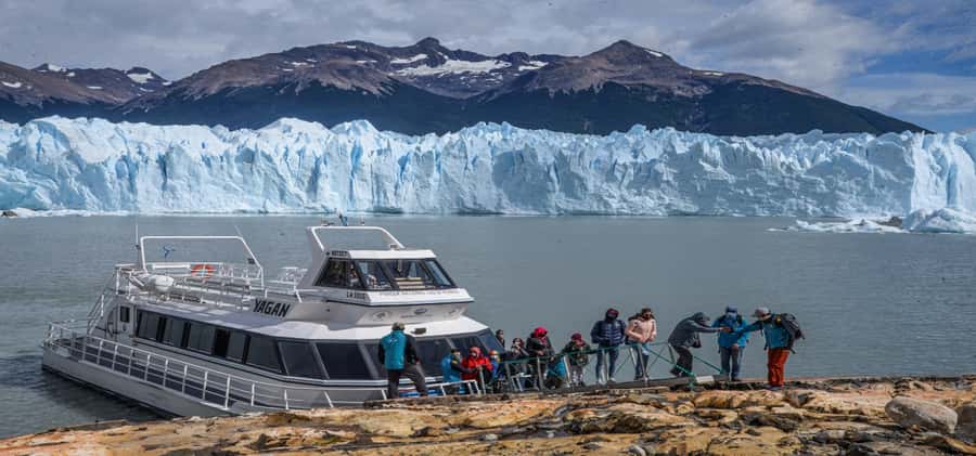El Calafate: Safari Azul Los Glaciares Trekking Tour - What the $182 price really covers