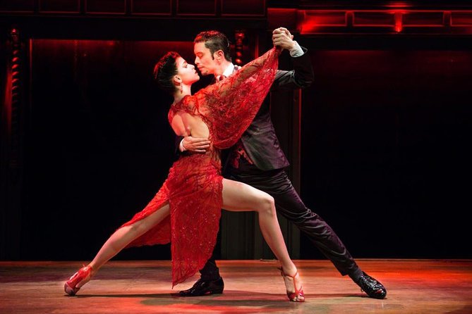 El Querandi Tango Show With Optional Dinner In Buenos Aires - The tango program moves from 1910 to later styles