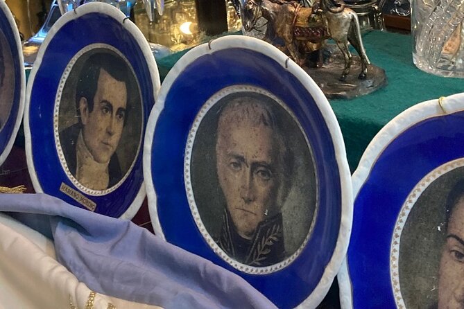 Experience The Essence of Buenos Aires in San Telmo - What the guides add to the walk